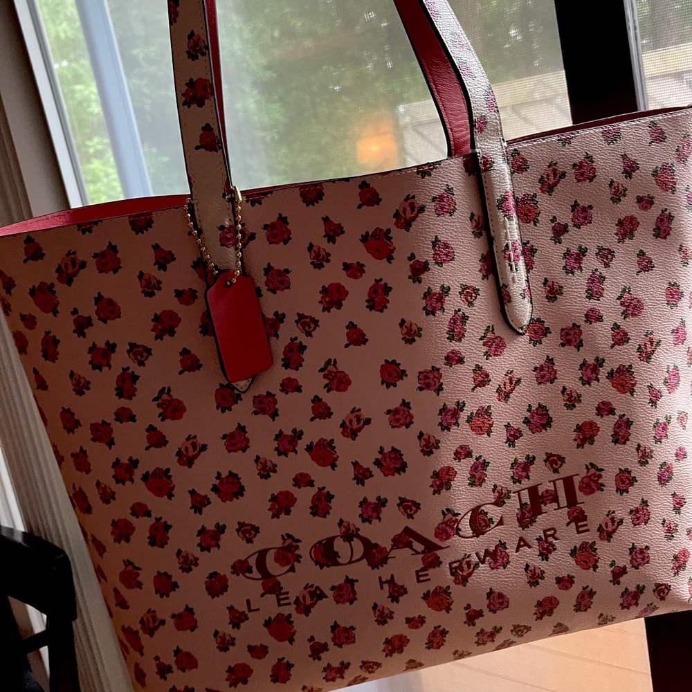 Coach FLORAL HIGHLINE TOTE